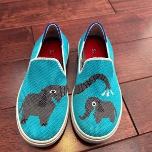 Rothy’s kid shoes size 12